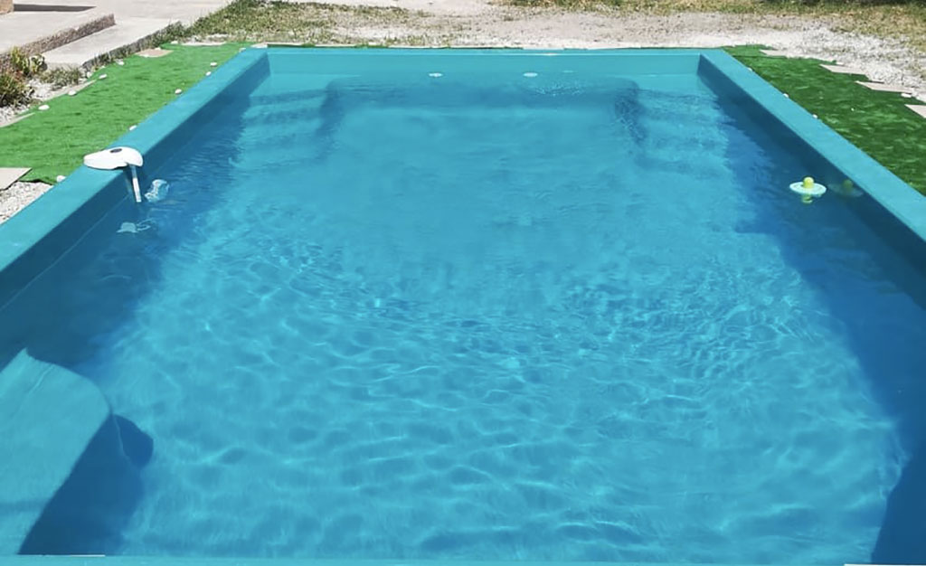 Piscine coque Platinium 7 avec ou sans volet*